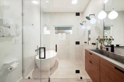 $500,000 to $599,999 – Best Bath