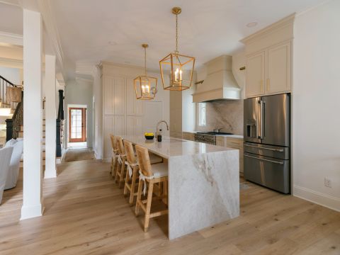 Augusta Road Traditional image 4